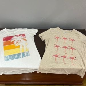 (2) lot junior short sleeve cotton t-shirts w/  Florida sunshine & Pink Flamingo